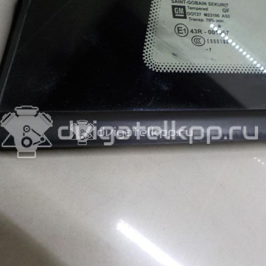 Фото Стекло кузовное глухое левое  13188508 для Opel Corsa