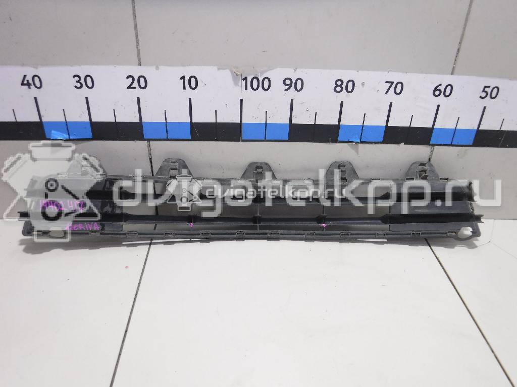 Фото Решетка в бампер центральная  1400761 для Opel Meriva {forloop.counter}}