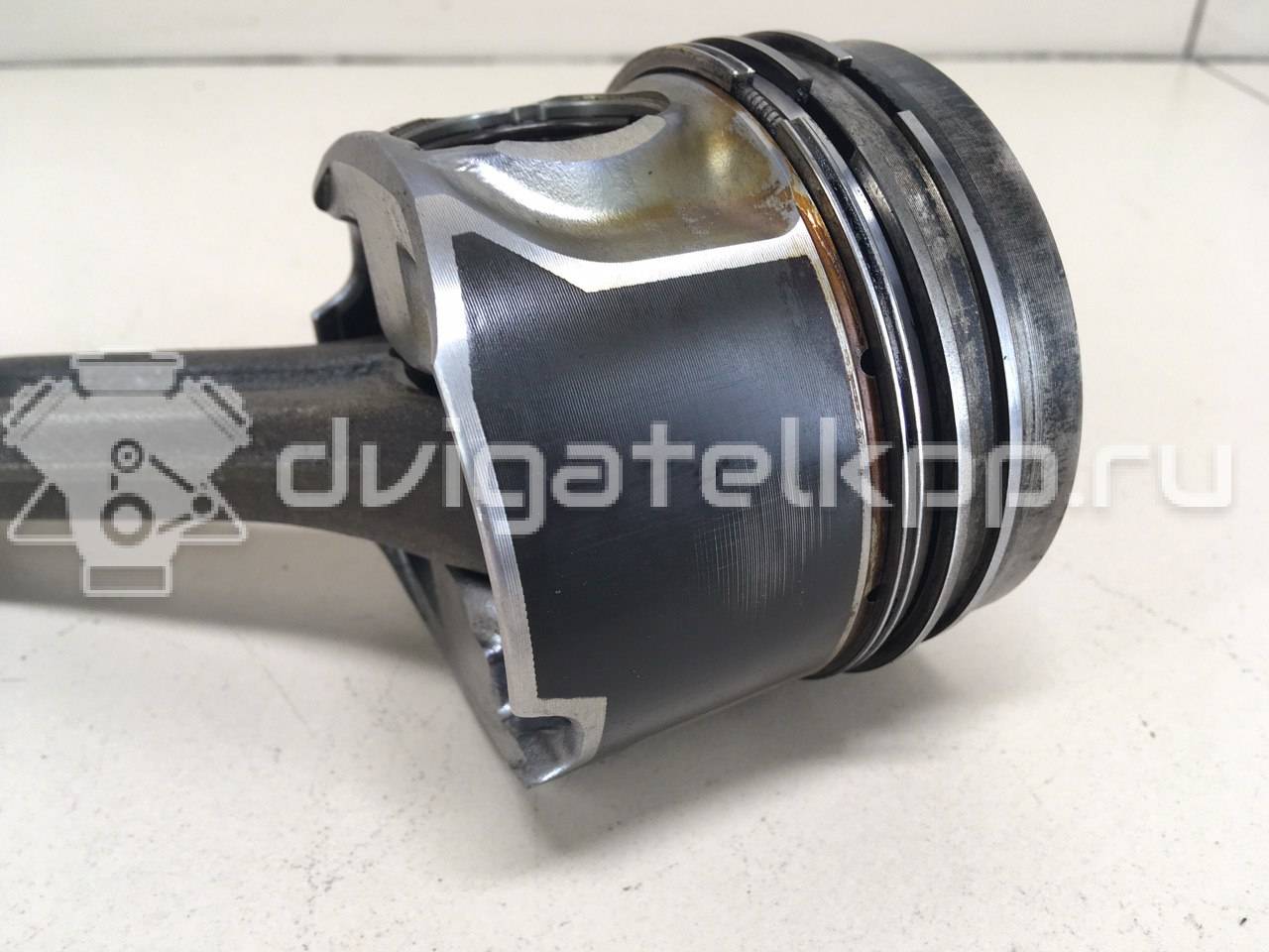 Фото Поршень с шатуном  для Audi A4 / A6 {forloop.counter}}