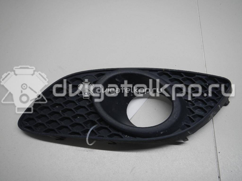 Фото Решетка в бампер левая  13263117 для Opel Zafira {forloop.counter}}