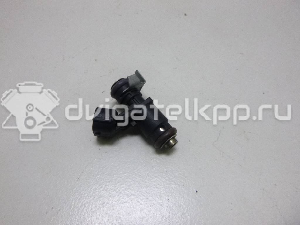 Фото Форсунка инжекторная электрическая  04E906031F для Skoda / Volkswagen / Seat {forloop.counter}}