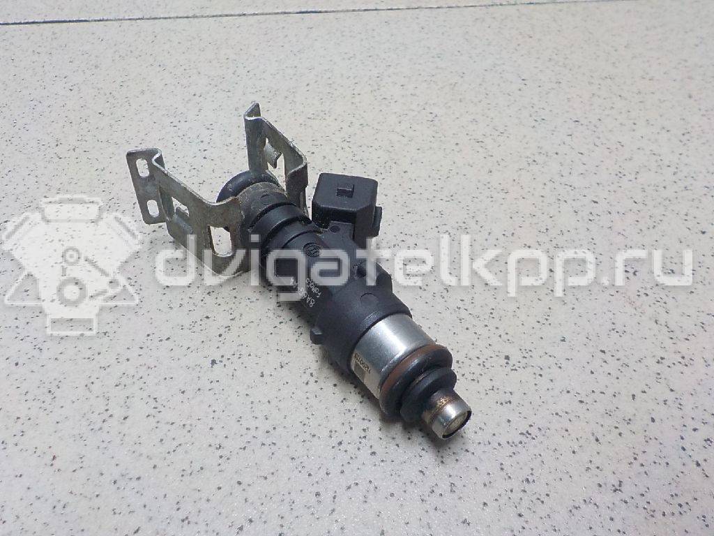 Фото Форсунка инжекторная электрическая  1538984 для Ford Fiesta / Focus / C-Max / Grand / B-Max Jk {forloop.counter}}