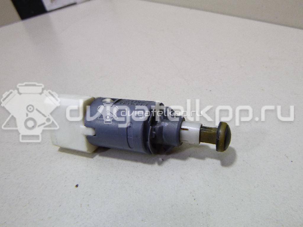 Фото Датчик включения стопсигнала  8200168238 для Renault Wind E4M / Modus Grand F Jp0 / Megane / Master / Clio {forloop.counter}}