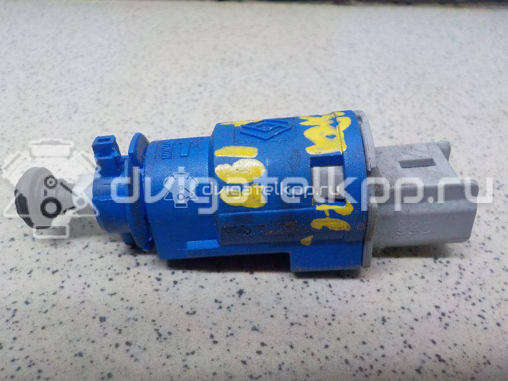 Фото Датчик включения стопсигнала  8200276359 для Renault Wind E4M / Modus Grand F Jp0 / Twingo / Vel Satis Bj0 / Megane {forloop.counter}}
