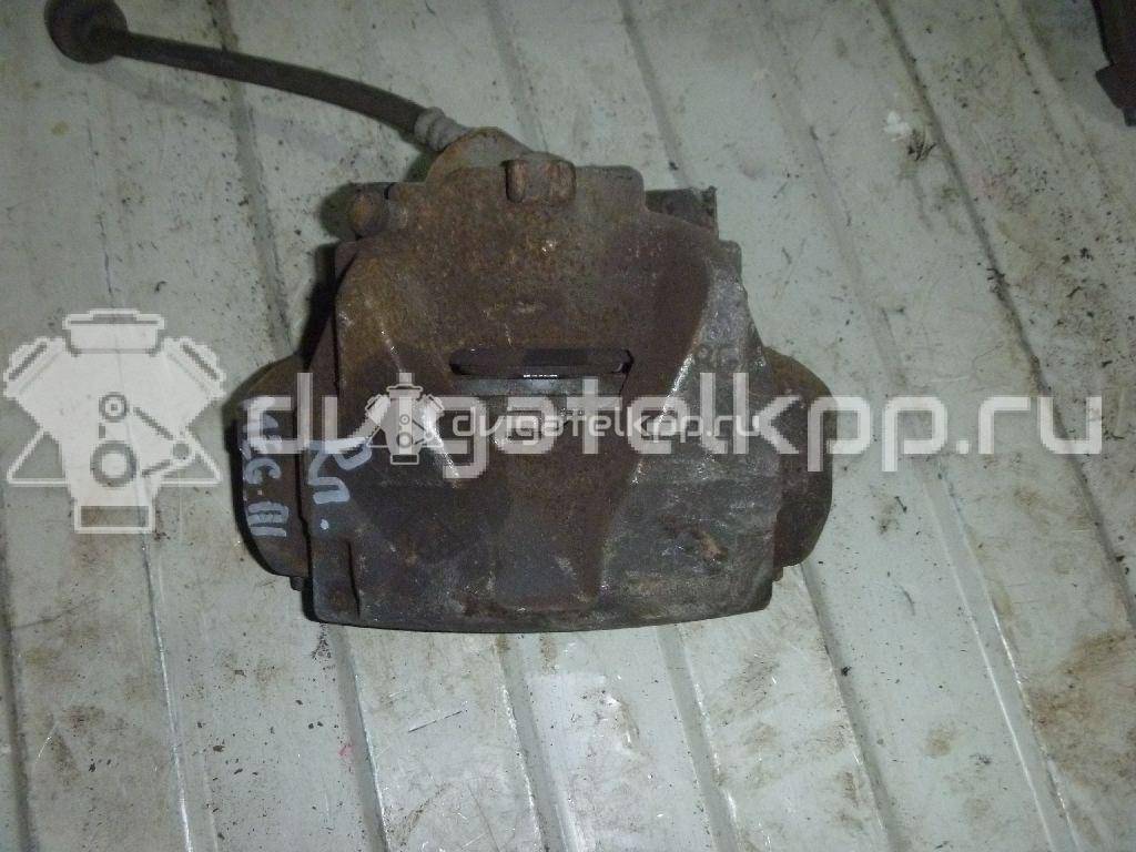 Фото Суппорт тормозной передний правый  410018218R для Renault Megane / Scénic / Grand / Captur J5 / Fluence L30 {forloop.counter}}