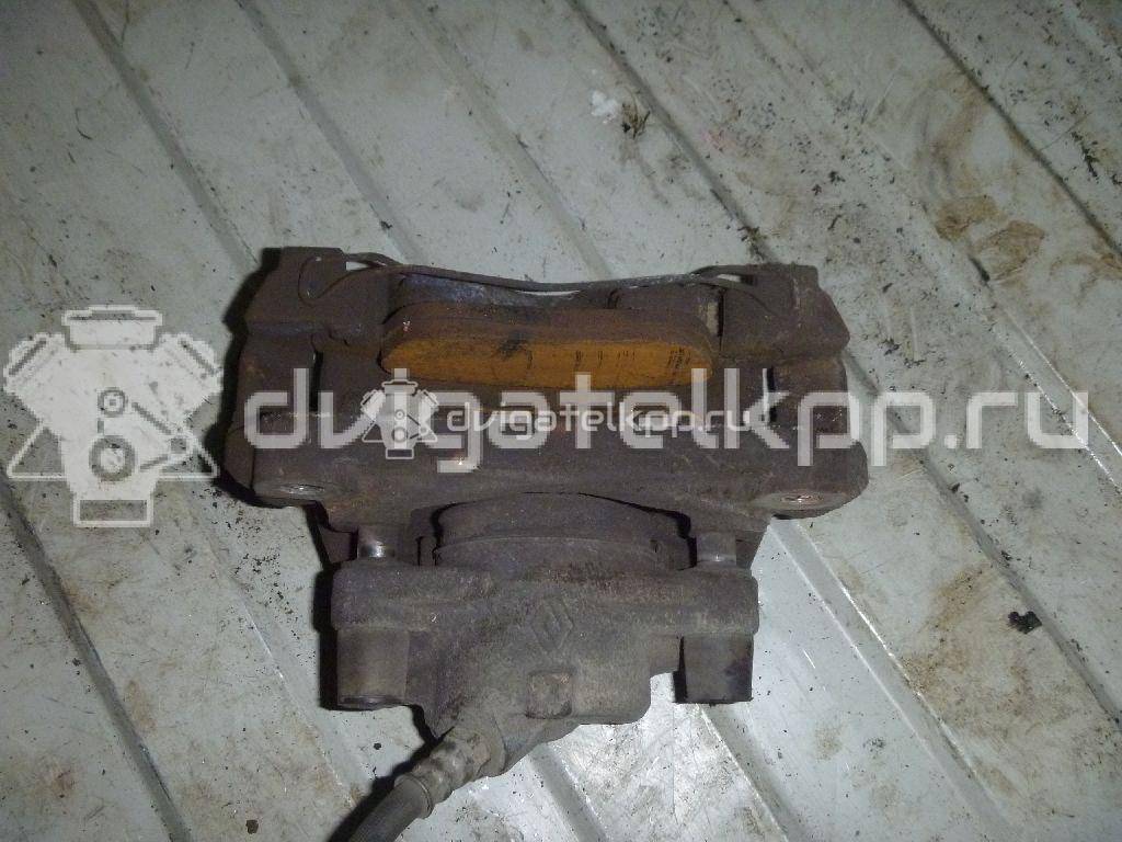 Фото Суппорт тормозной передний правый  410018218R для Renault Megane / Scénic / Grand / Captur J5 / Fluence L30 {forloop.counter}}