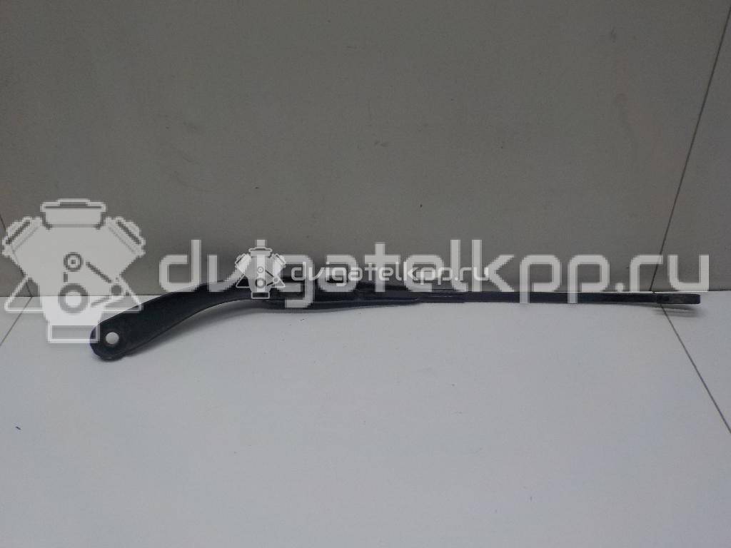 Фото Поводок стеклоочистителя передний левый  288817528R для Renault Koleos / Clio / 19 / Laguna / Kangoo 1 {forloop.counter}}