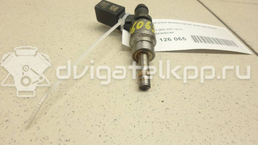 Фото Форсунка инжекторная электрическая  06E906036F для Audi Q5 / A5 / A4 / A6 {forloop.counter}}