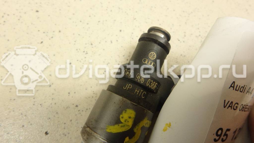 Фото Форсунка инжекторная электрическая  06E906036F для Audi Q5 / A5 / A4 / A6 {forloop.counter}}