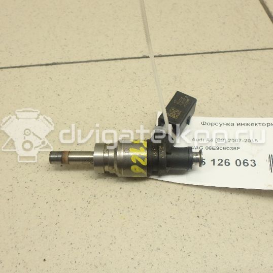Фото Форсунка инжекторная электрическая  06E906036F для Audi Q5 / A5 / A4 / A6