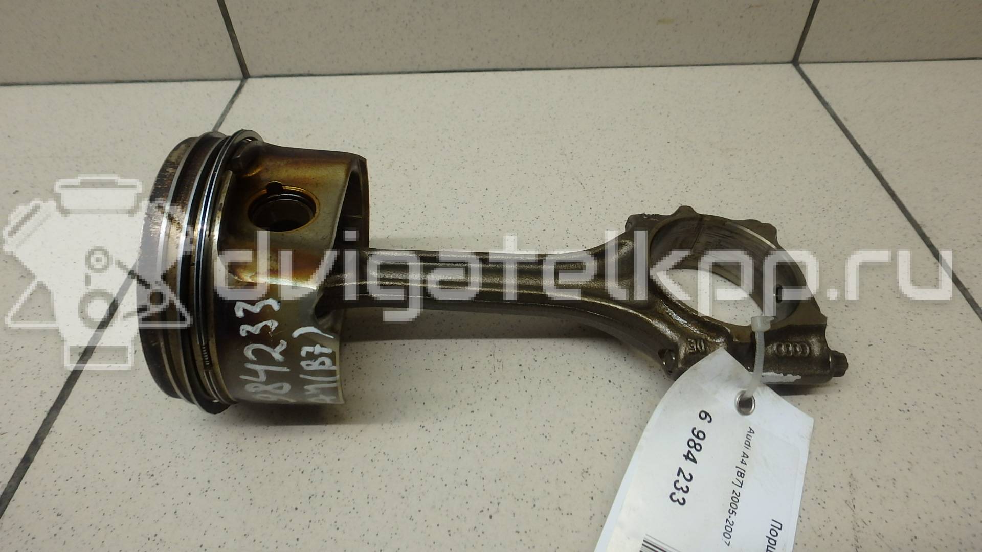 Фото Поршень с шатуном  для Audi A4 / A6 {forloop.counter}}