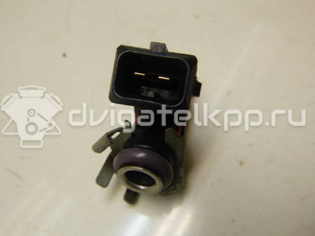 Фото Форсунка инжекторная электрическая  166007733R для Renault Captur J5 / Kaptur J5 {forloop.counter}}