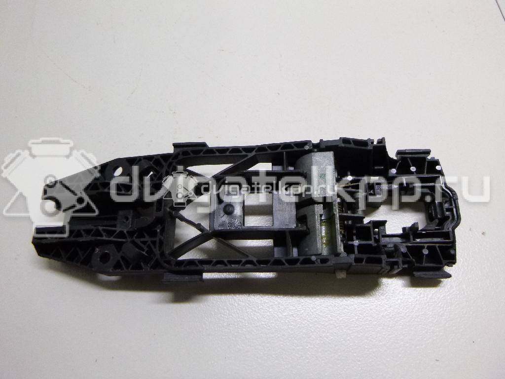 Фото Кронштейн ручки  5N0839885H для seat Alhambra {forloop.counter}}