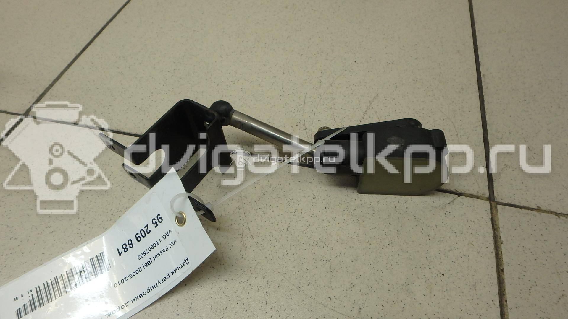 Фото Датчик регулировки дорож. просвета  1T0907503 для seat Altea {forloop.counter}}