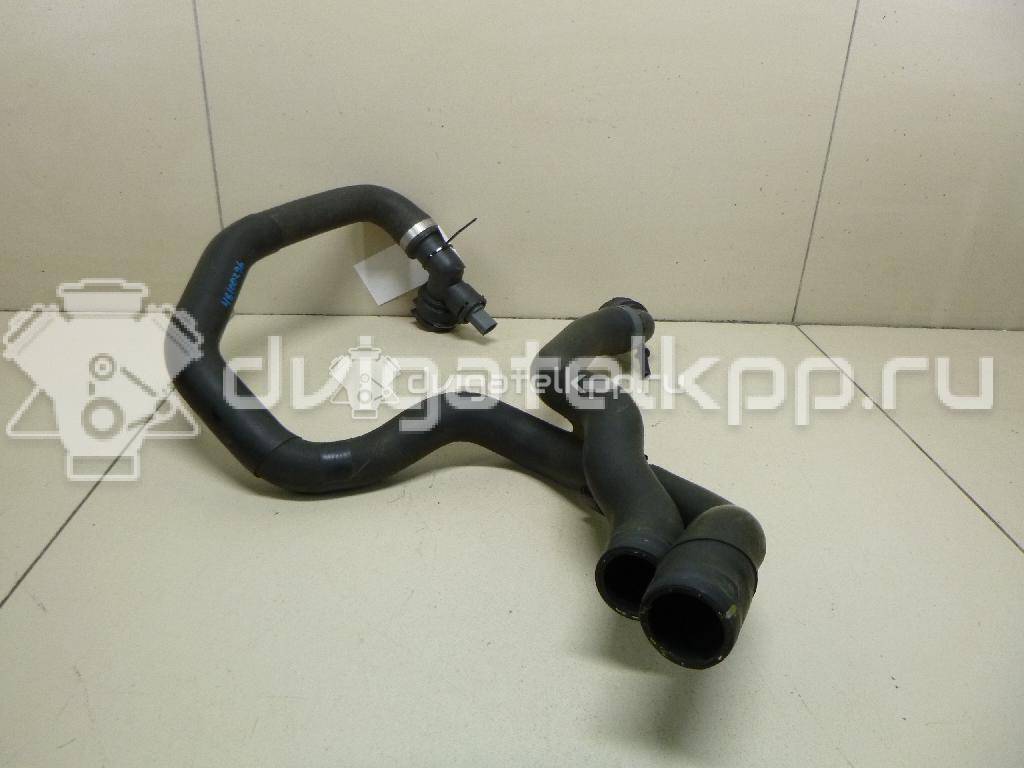 Фото Патрубок радиатора  5Q0121049AC для Seat Leon {forloop.counter}}