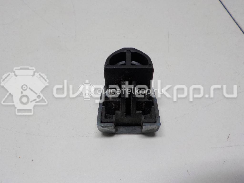 Фото Накладка вставки замка двери  6Y0839167 для Skoda Roomster 5J / Octaviaii 1Z3 / Fabia / Octavia / Superb {forloop.counter}}