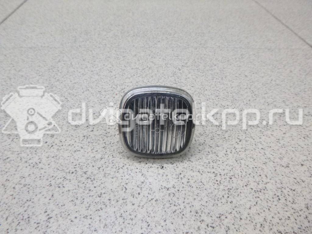 Фото Повторитель на крыло белый  1U0949127B для Skoda Roomster 5J / Octaviaii 1Z3 / Fabia / Octavia / Superb {forloop.counter}}