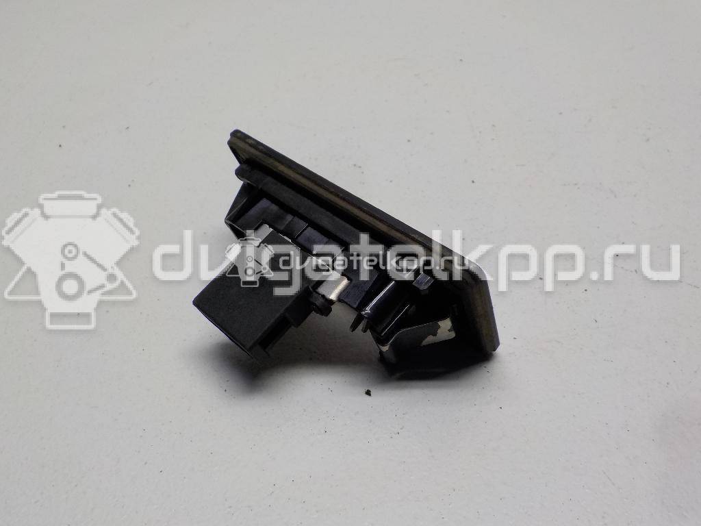 Фото Фонарь подсветки номера  8T0943021 для Skoda Fabia / Superb / Yeti 5L {forloop.counter}}