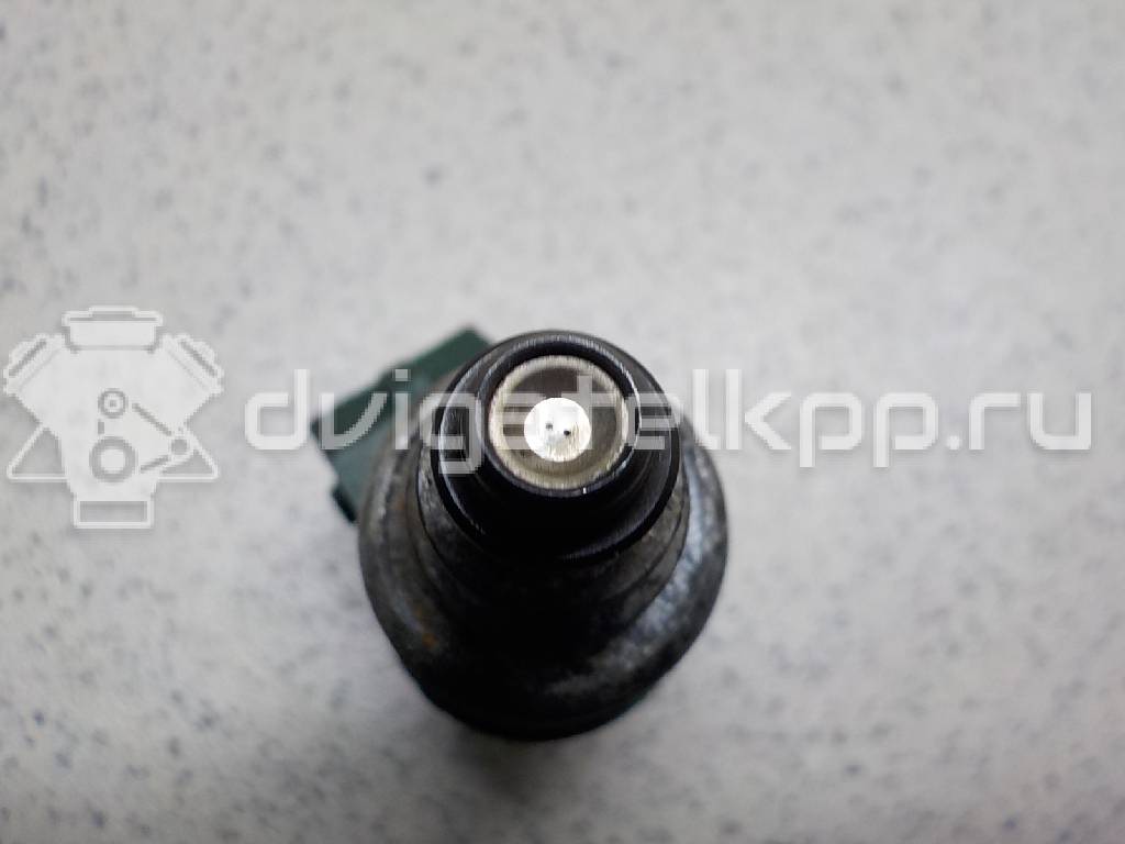 Фото Форсунка инжекторная электрическая  037906031AA для Skoda / Volkswagen / Seat {forloop.counter}}