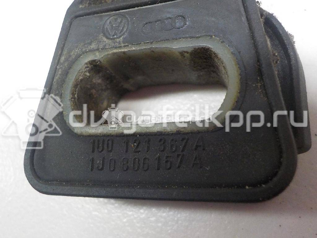 Фото Кронштейн радиатора  1J0806157A для skoda Octavia (A4 1U-) {forloop.counter}}