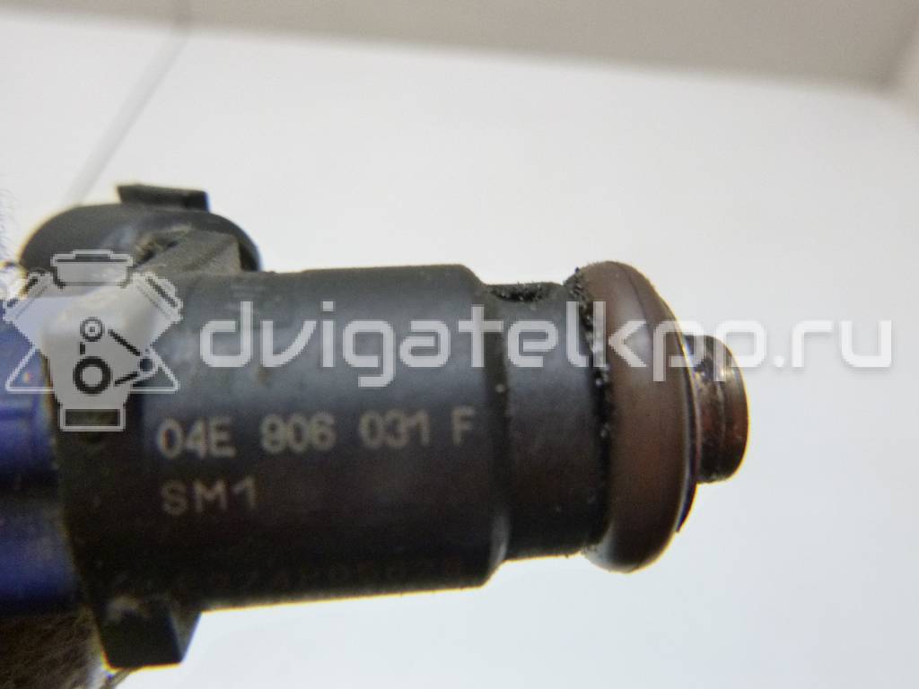 Фото Форсунка инжекторная электрическая для двигателя CWVA для Volkswagen / Skoda / Seat 110 л.с 16V 1.6 л бензин 04E906031F {forloop.counter}}