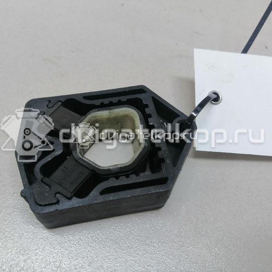 Фото Кронштейн радиатора  1Z0121367B для Skoda Octavia / Octaviaii 1Z3 / Yeti 5L