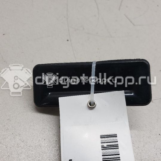 Фото Кнопка открывания багажника  1Z0827574C для Skoda Octavia / Octaviaii 1Z3