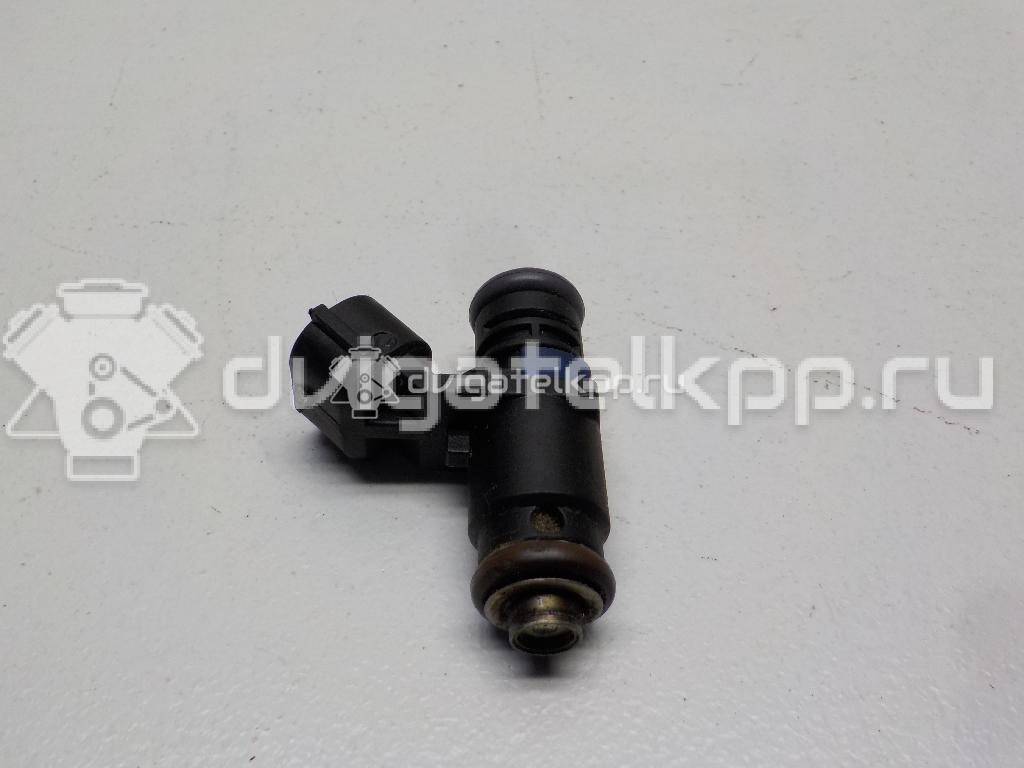 Фото Форсунка инжекторная электрическая  04E906031F для Skoda / Volkswagen / Seat {forloop.counter}}