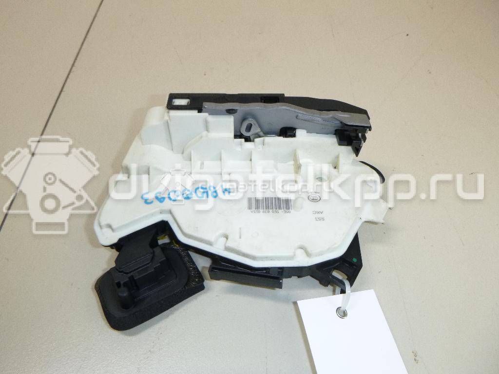 Фото Замок двери задней левой  5E0839015A для Skoda Octavia / Yeti 5L / Rapid {forloop.counter}}