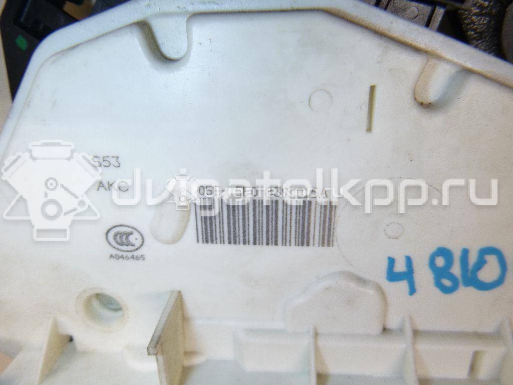 Фото Замок двери задней левой  5E0839015A для Skoda Octavia / Yeti 5L / Rapid {forloop.counter}}