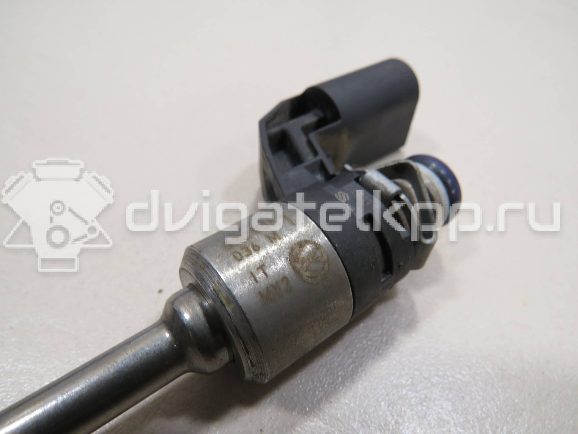 Фото Форсунка инжекторная электрическая  03c906036m для Skoda Octaviaii 1Z3 / Yeti 5L / Fabia / Octavia / Superb {forloop.counter}}