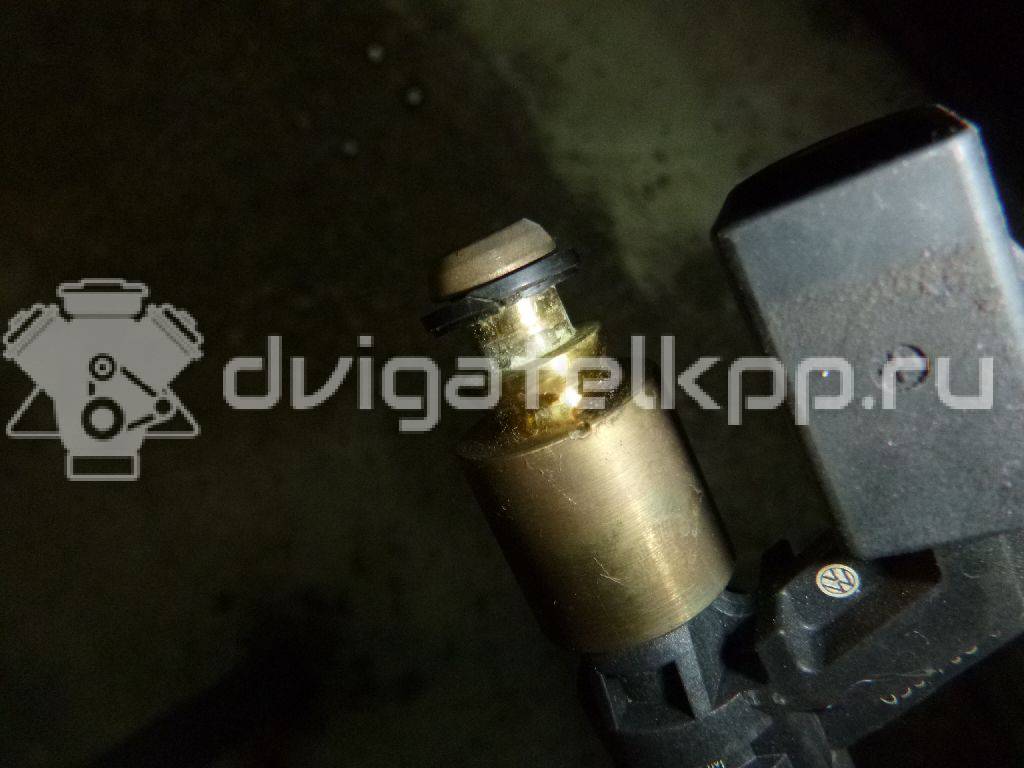 Фото Форсунка инжекторная электрическая  03c906036a для Skoda Octavia / Octaviaii 1Z3 {forloop.counter}}