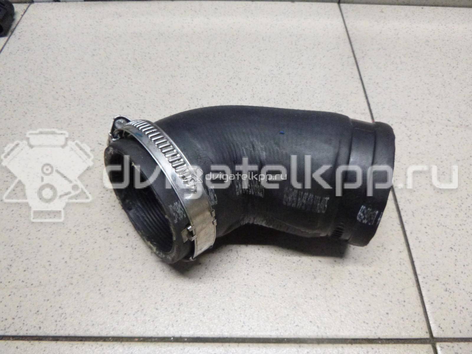 Фото Патрубок интеркулера  6R0145838 для Skoda Roomster 5J / Fabia / Rapid {forloop.counter}}