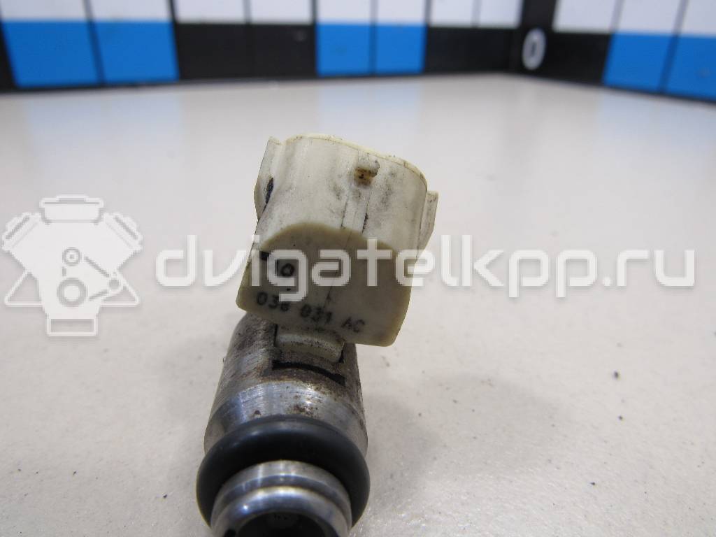 Фото Форсунка инжекторная электрическая  036906031AC для Skoda Octaviaii 1Z3 {forloop.counter}}