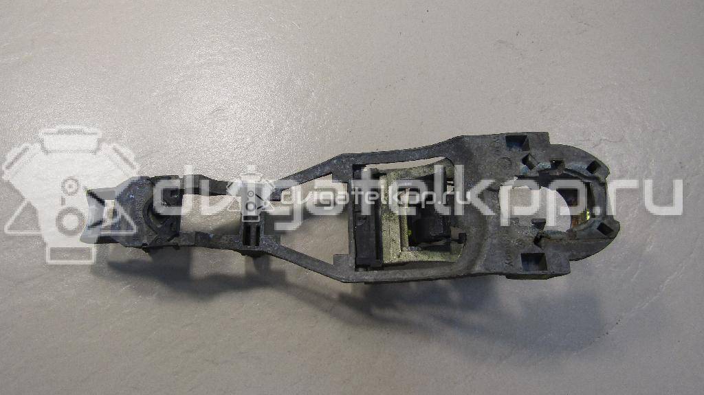 Фото Кронштейн ручки  3B0837886D для vw Golf IV/Bora {forloop.counter}}