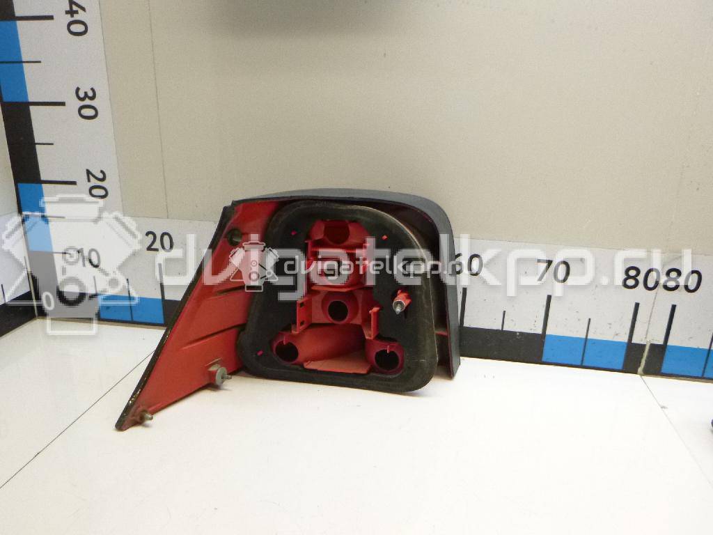 Фото Фонарь задний правый  1J6945096R для Volkswagen Golf {forloop.counter}}