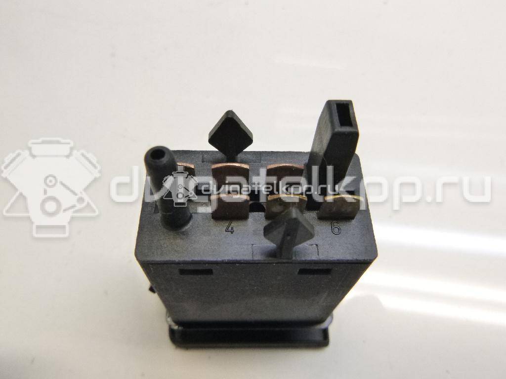 Фото Кнопка обогрева заднего стекла  1J0959621C для Volkswagen Bora / Golf {forloop.counter}}