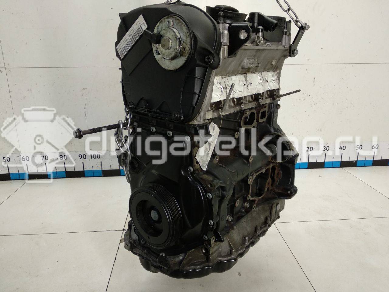 Фото Контрактный (б/у) двигатель CCZA для Volkswagen Tiguan / Sharan / Eos 1F7, 1F8 / Golf / Passat 200 л.с 16V 2.0 л бензин 06J100038J {forloop.counter}}