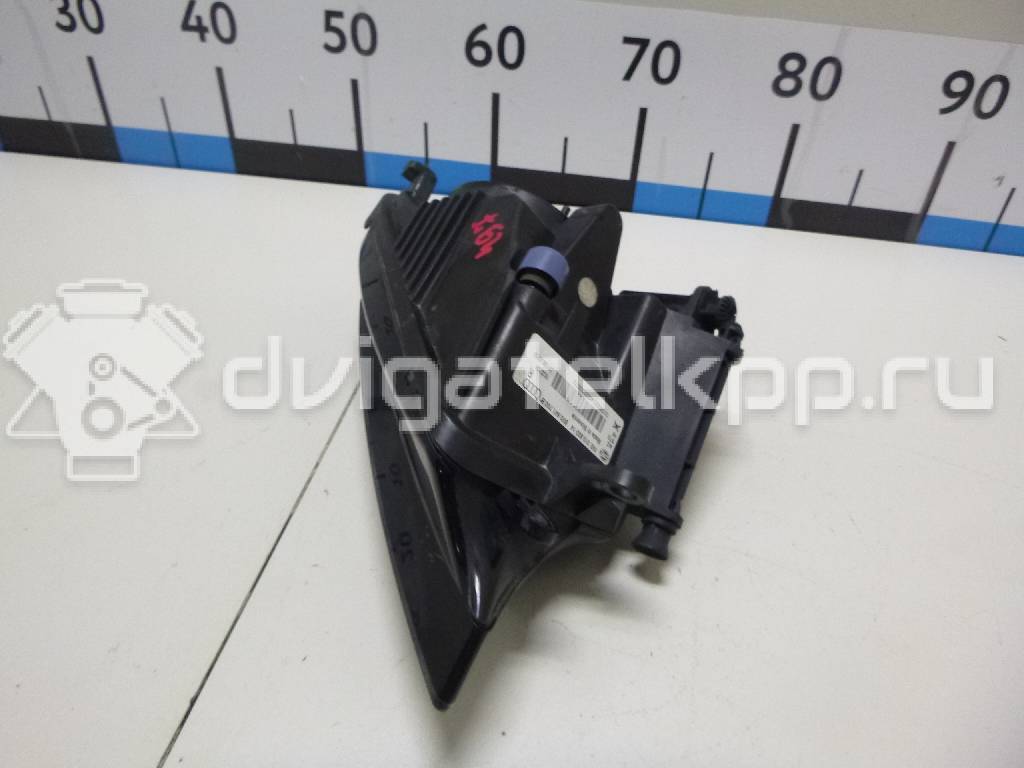 Фото Фара противотуманная правая  8v0941700b для Audi A3 {forloop.counter}}