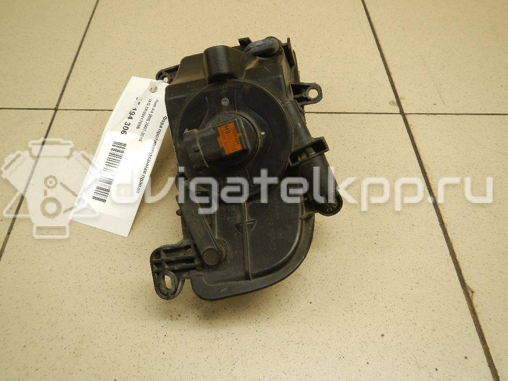 Фото Фара противотуманная правая  8K0941700B для Audi A4 {forloop.counter}}