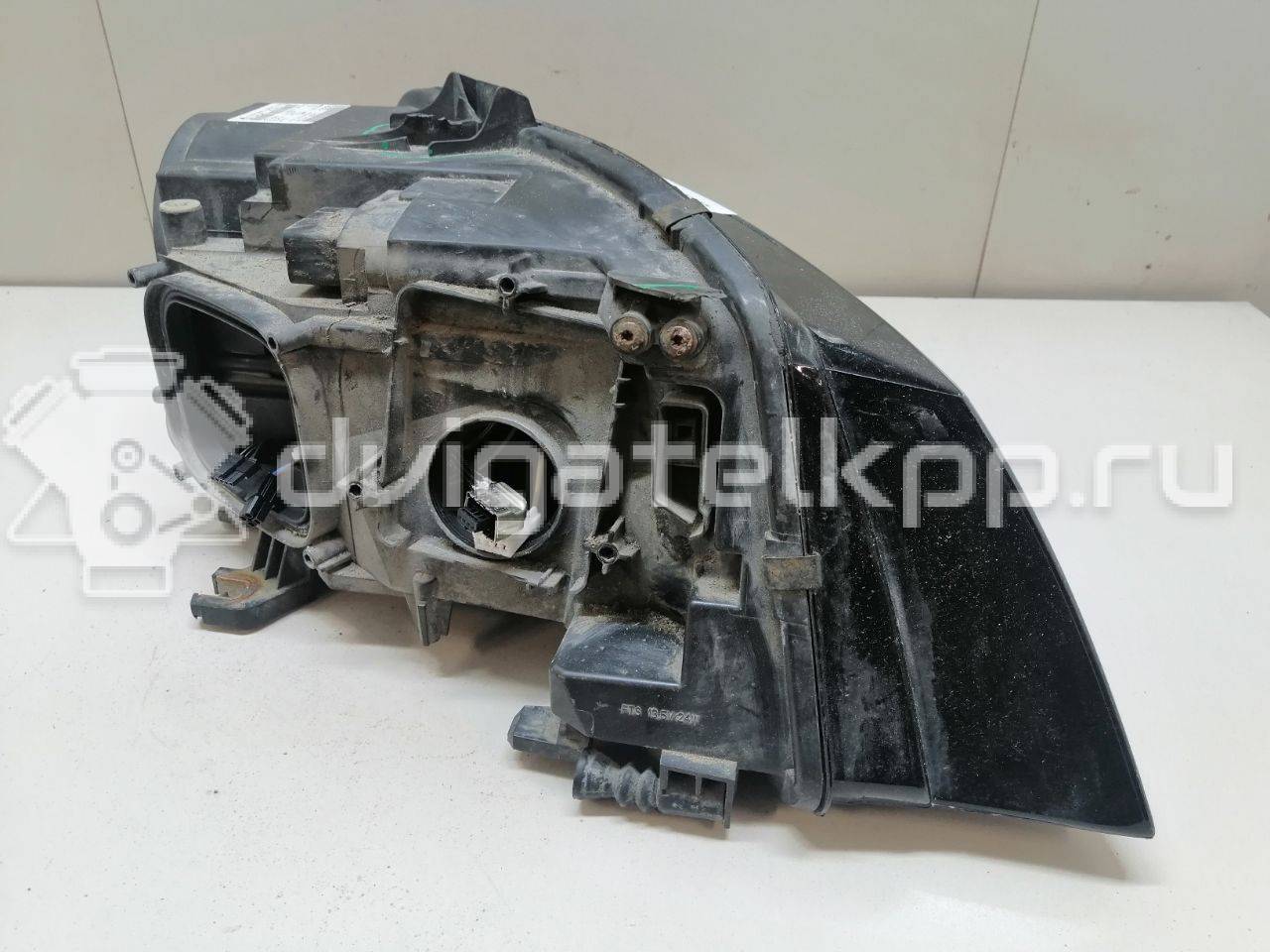 Фото Фара левая  8K0941003C для Audi A4 {forloop.counter}}