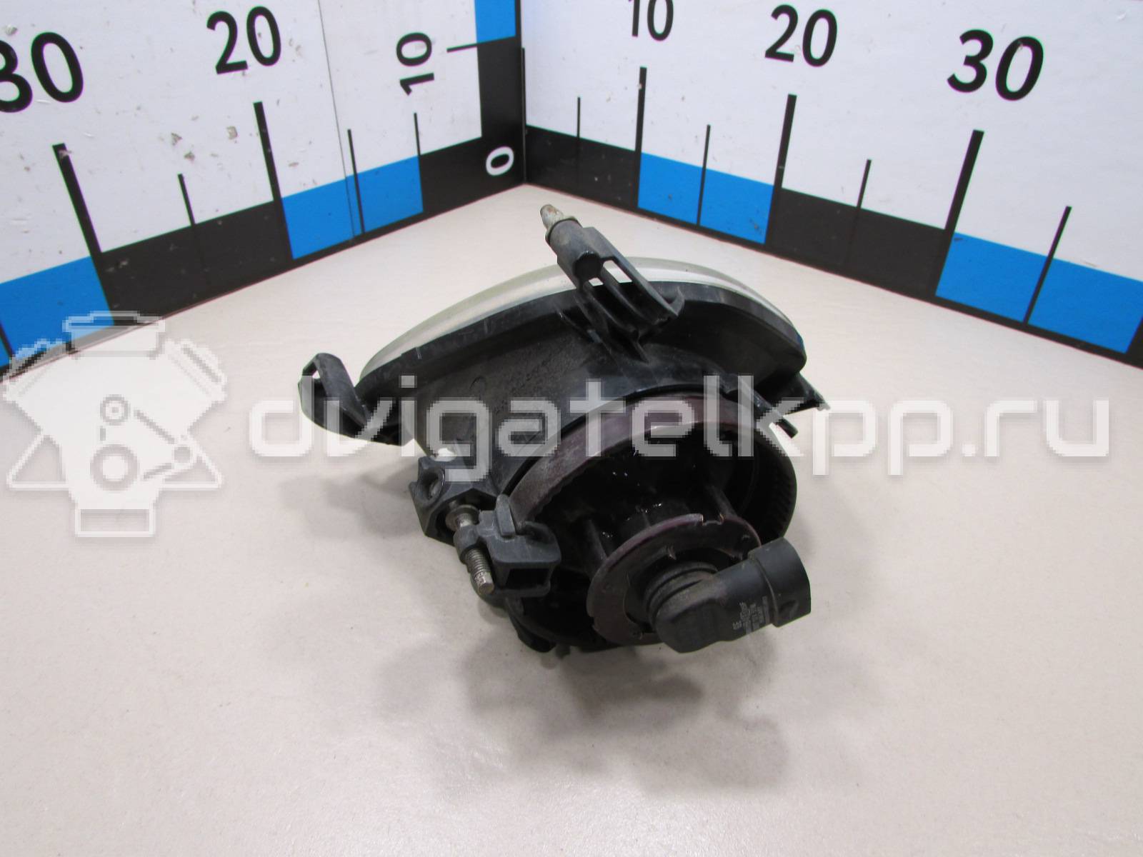 Фото Фара противотуманная левая  8122005060 для Toyota Iq J1 / Avensis / Verso / Rav 4 / Yaris {forloop.counter}}