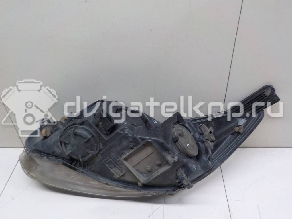 Фото Фара правая  1873925 для Ford Focus {forloop.counter}}