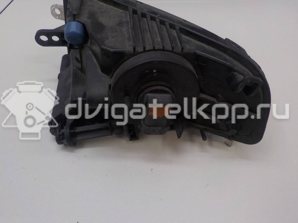 Фото Фара противотуманная правая  8v0941700c для Audi A3 {forloop.counter}}