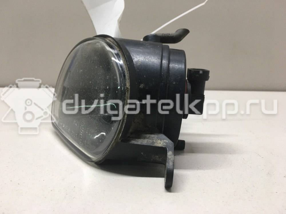 Фото Фара противотуманная правая  8P0941700A для Audi Q7 / A3 / A4 {forloop.counter}}