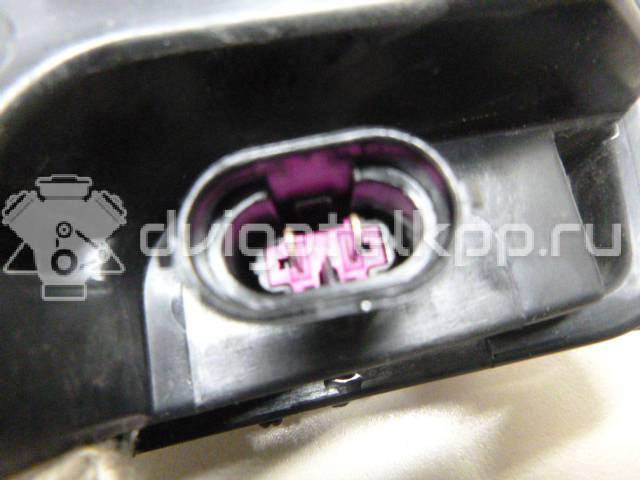 Фото Фара противотуманная правая  LR033406 для Land Rover Range Rover {forloop.counter}}