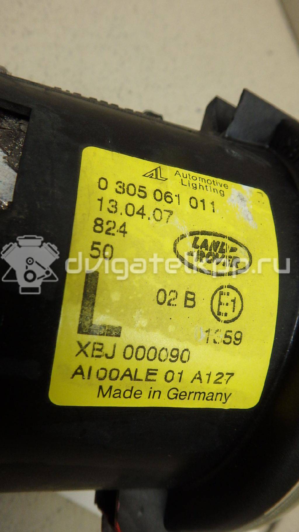 Фото Фара противотуманная левая  XBJ000090 для Land Rover Range Rover / Discovery {forloop.counter}}