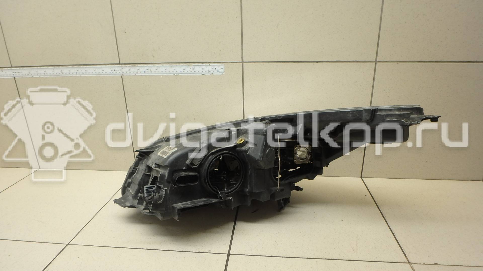 Фото Фара правая  5258474 для Ford Kuga {forloop.counter}}