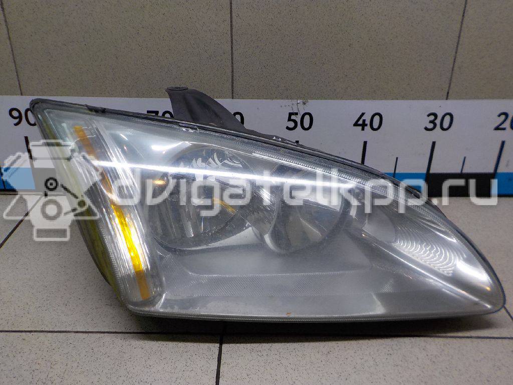 Фото Фара правая  1480979 для Ford Focus {forloop.counter}}