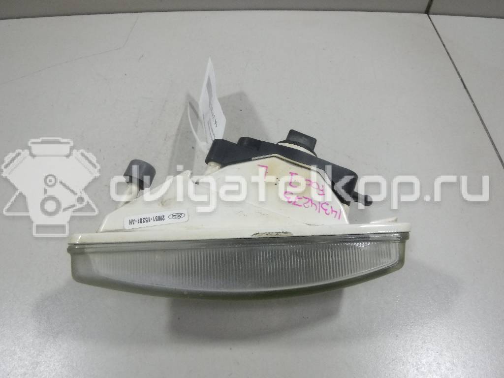 Фото Фара противотуманная левая  2M5115201AH для Ford Focus {forloop.counter}}